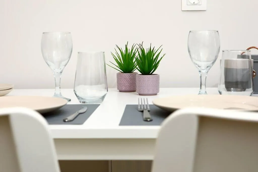 Egnatia Downtown, Urban Apartments B سالونيك 0*,